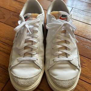 Nike blazer vintage low